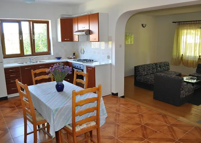 Drenovica Apartman Póla