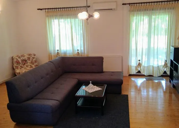 Drenovica Apartman Póla